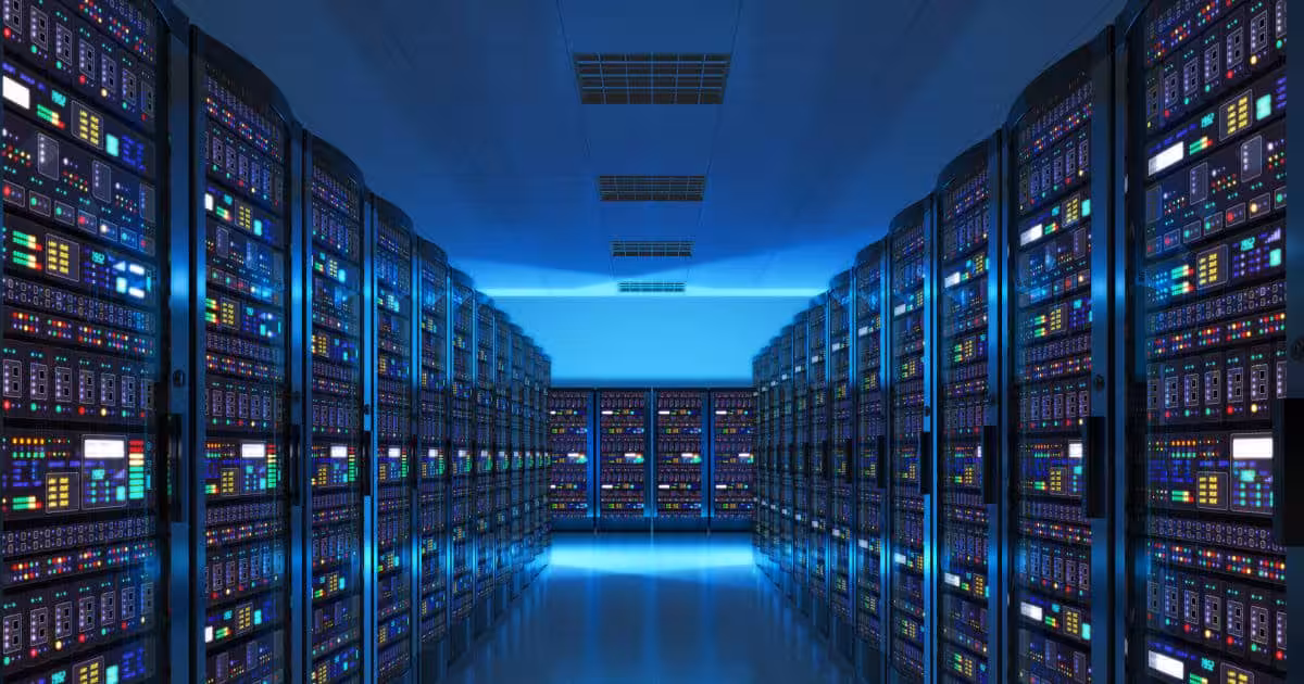 Deploy Hybrid Cloud & Dedicated Servers for Maximum Performance